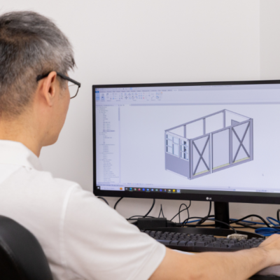 Our strength lies in using Revit software to design modular pods, incorporating architectural, structural, electrical, and hydraulic elements in a cohesive 3D model.
